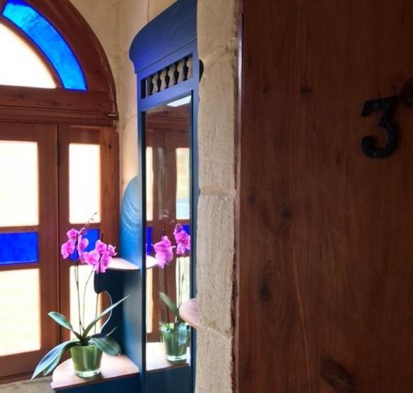 Ta Marie Merhba Zebbug  Luaran gambar