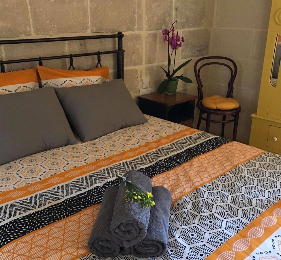 Ta Marie Merhba Zebbug  Luaran gambar
