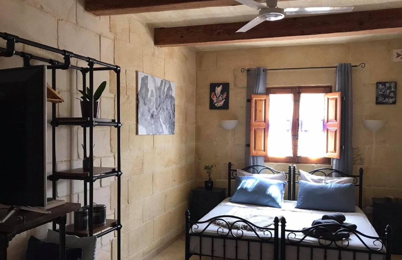 Ta Marie Merhba Zebbug  Luaran gambar
